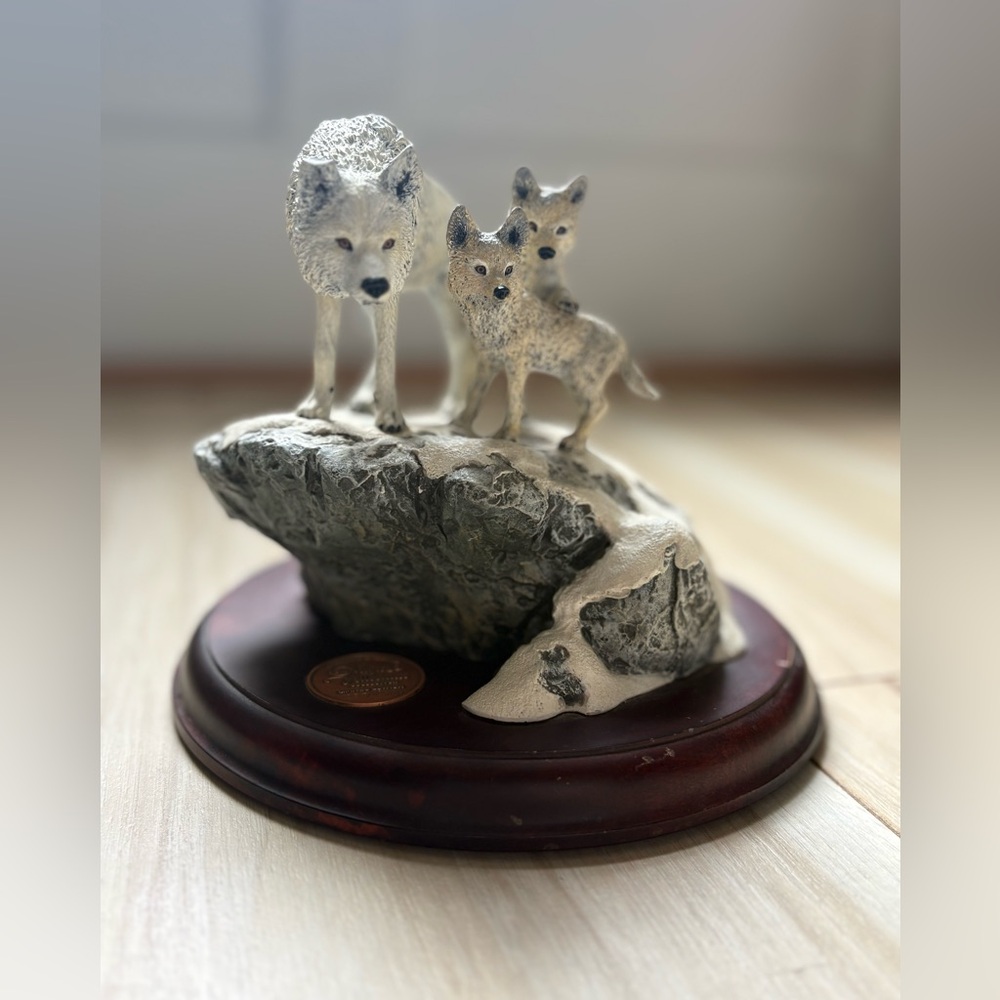 Hallmark Majestic Wilderness Wolves Figurine Limited Edition Cabin Decor